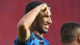 Achraf Hakimi celebra un gol con el Inter de Milán