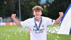 Pablo Rodríguez tras ganar la UEFA Youth League con el Real Madrid