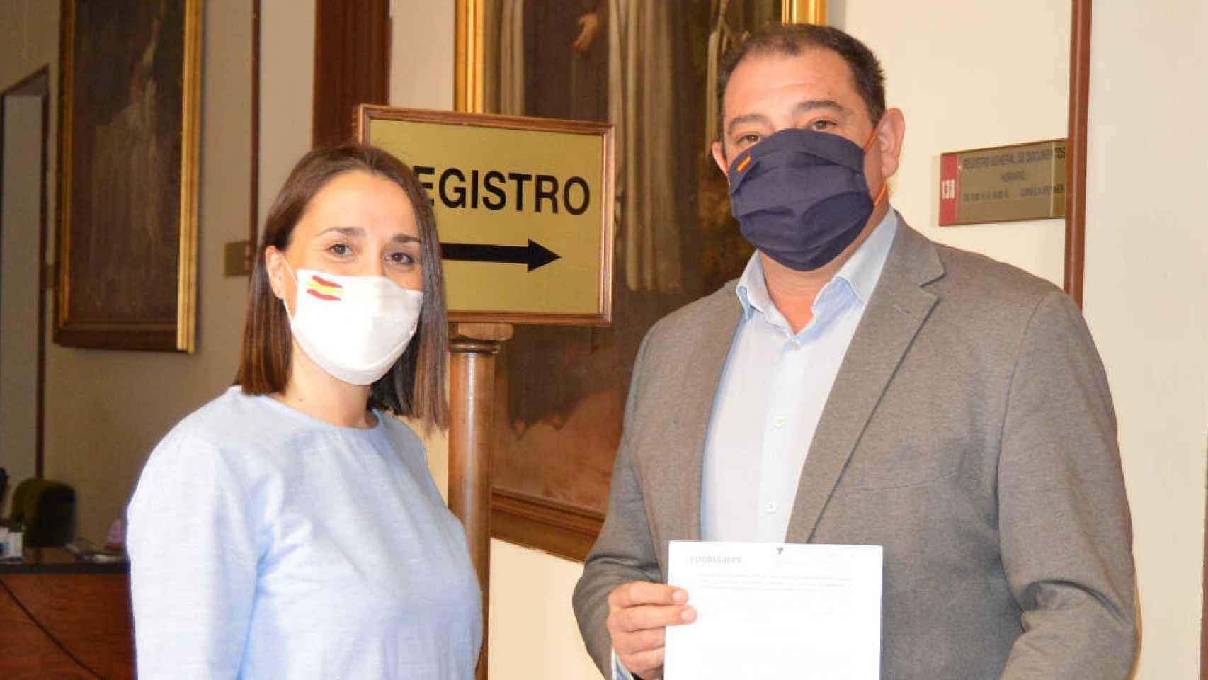 Alejandra Hernández y Manuel Fernández, este miércoles en la Diputación de Toledo