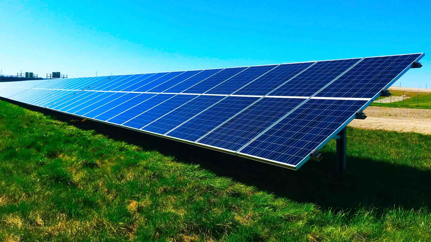 Los proyectos de energía fotovoltaica  han recibido 1.500 millones de euros en financiación.