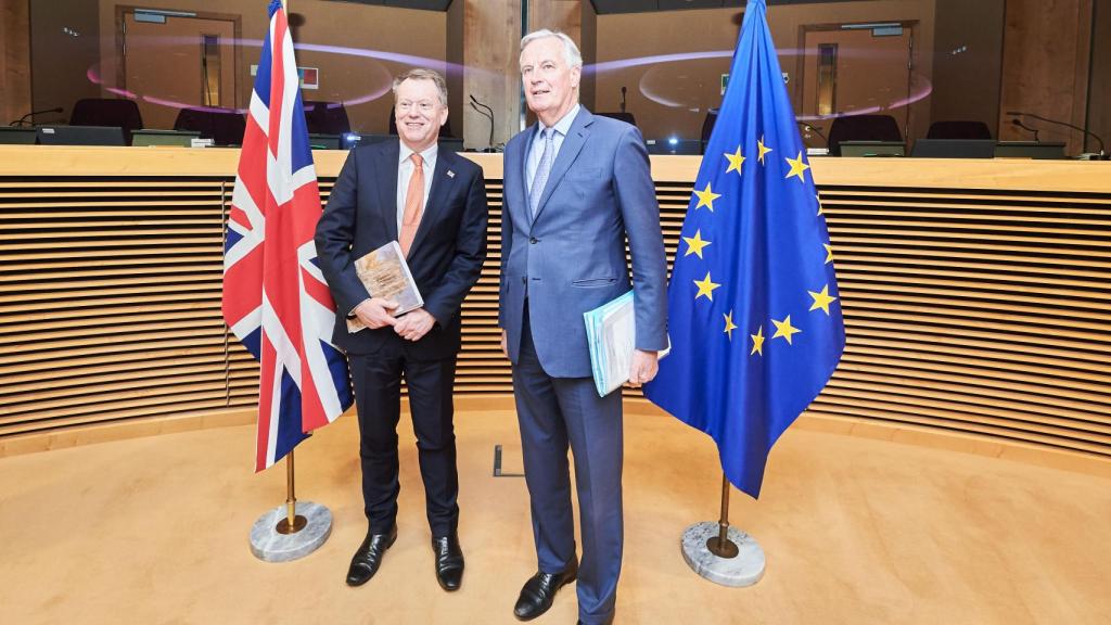 Los negociadores del 'brexit', David Frost y Michel Barnier