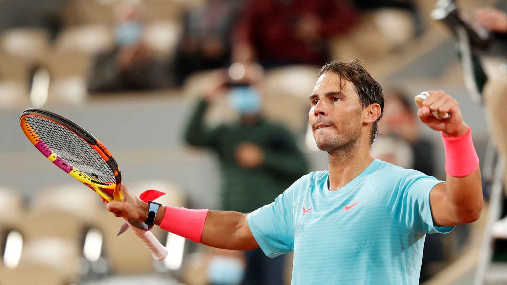 Nadal, celebrando su victoria ante Travaglia en tercera ronda de Roland Garros.