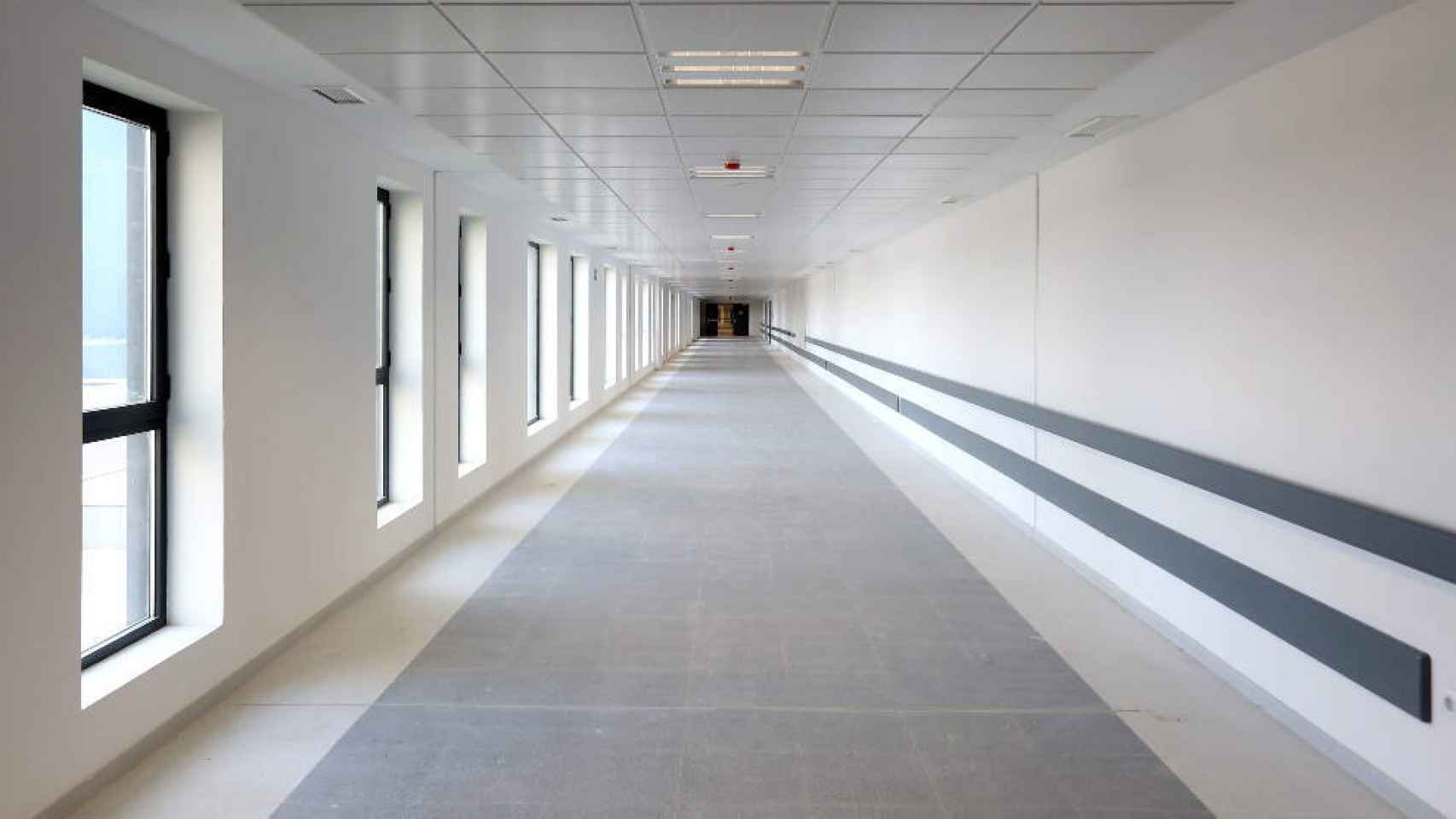 Uno de los pasillos del nuevo hospital de Toledo, todavía cerrado