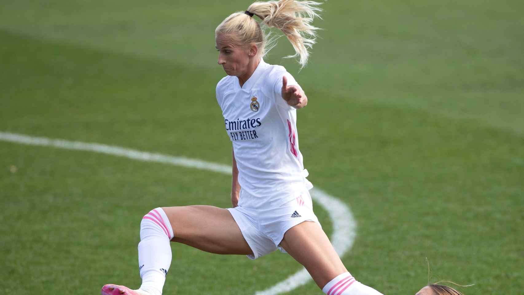 Sofia Jakobsson, en un partido del Real Madrid Femenino en la temporada 2020/2021