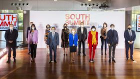 Foto de familia de las personalidades que asistieron a la inauguración de South Summit 2020.