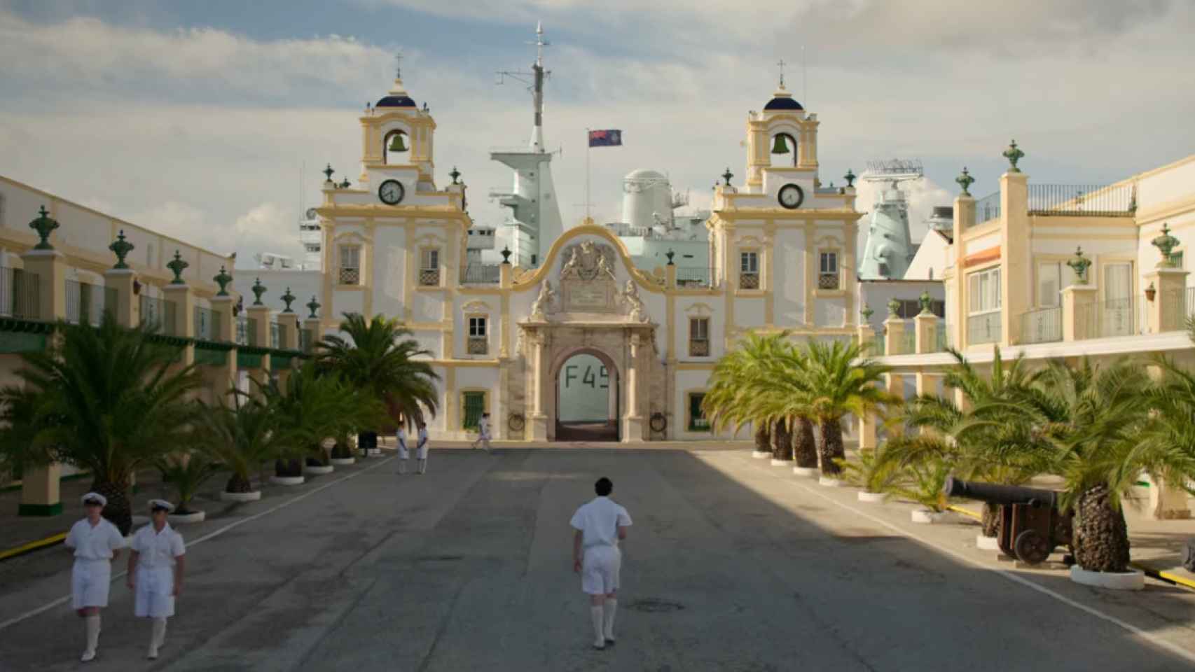 El Campus Universitario del Río San Pedro de Puerto Real en 'The Crown' (Netflix)