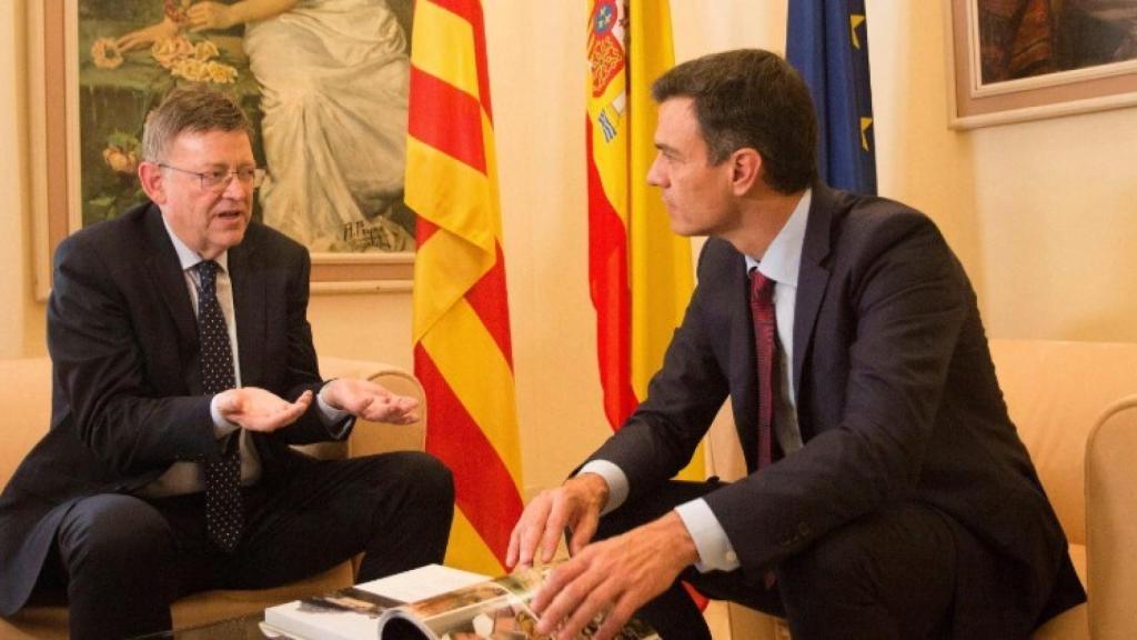 El presidente valenciano, Ximo Puig, junto al presidente del Gobierno, Pedro Sánchez.