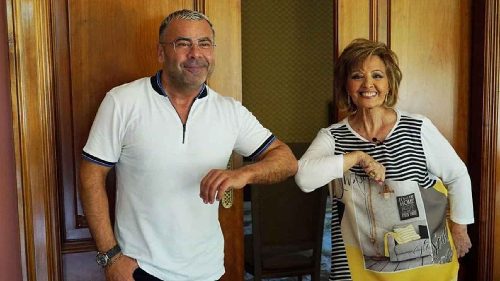Jorge Javier durante la grabación del programa de Teresa, 'Enredados por María Teresa Campos', en YouTube.