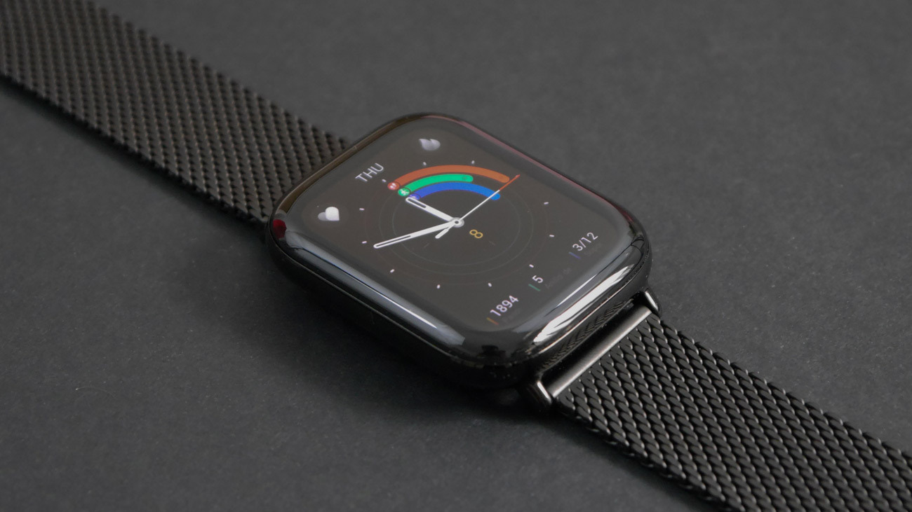 Amazfit Neo, el smartwatch más retro, baja a solo 23,90 euros