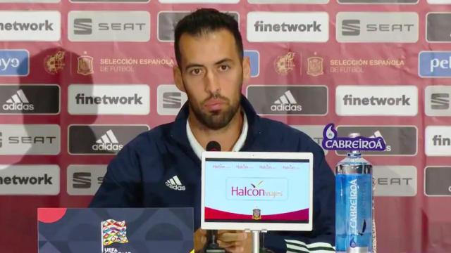 Sergio Busquets en rueda de prensa