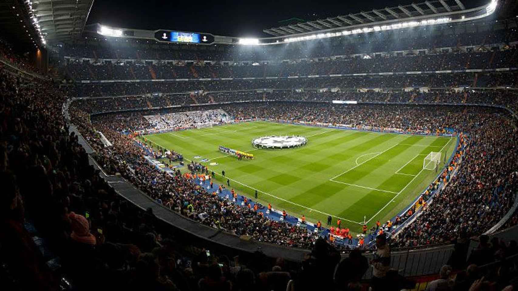 El Santiago Bernabéu en un partido de Champions League