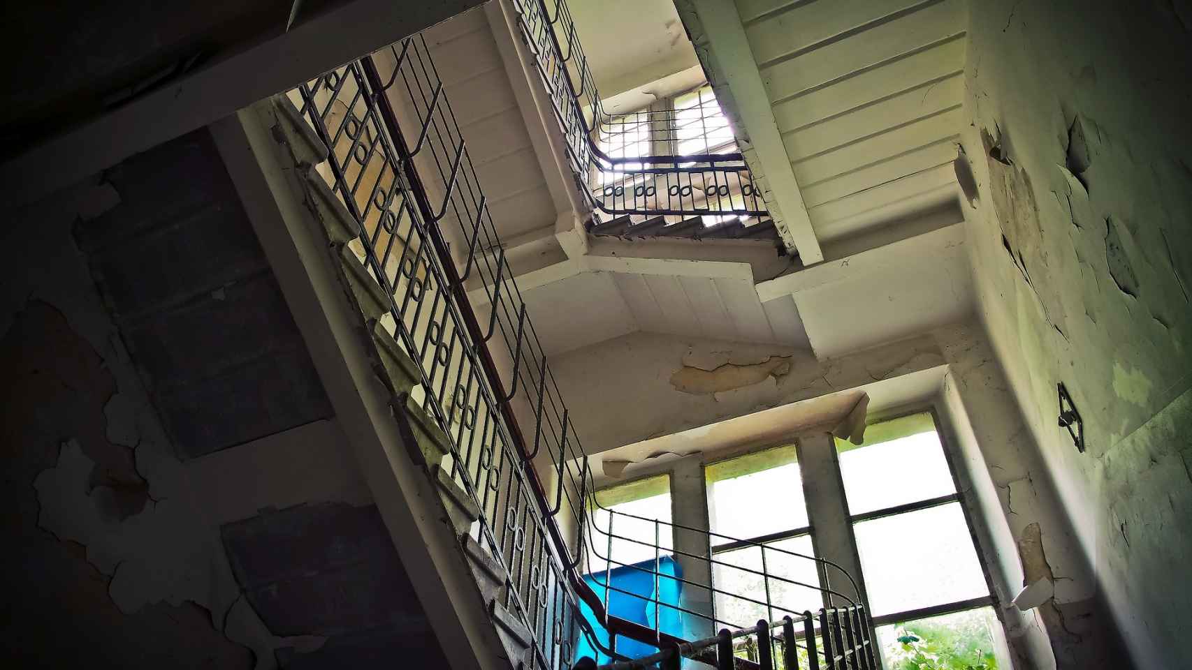 Imagen de archivo de las escaleras de un edificio.