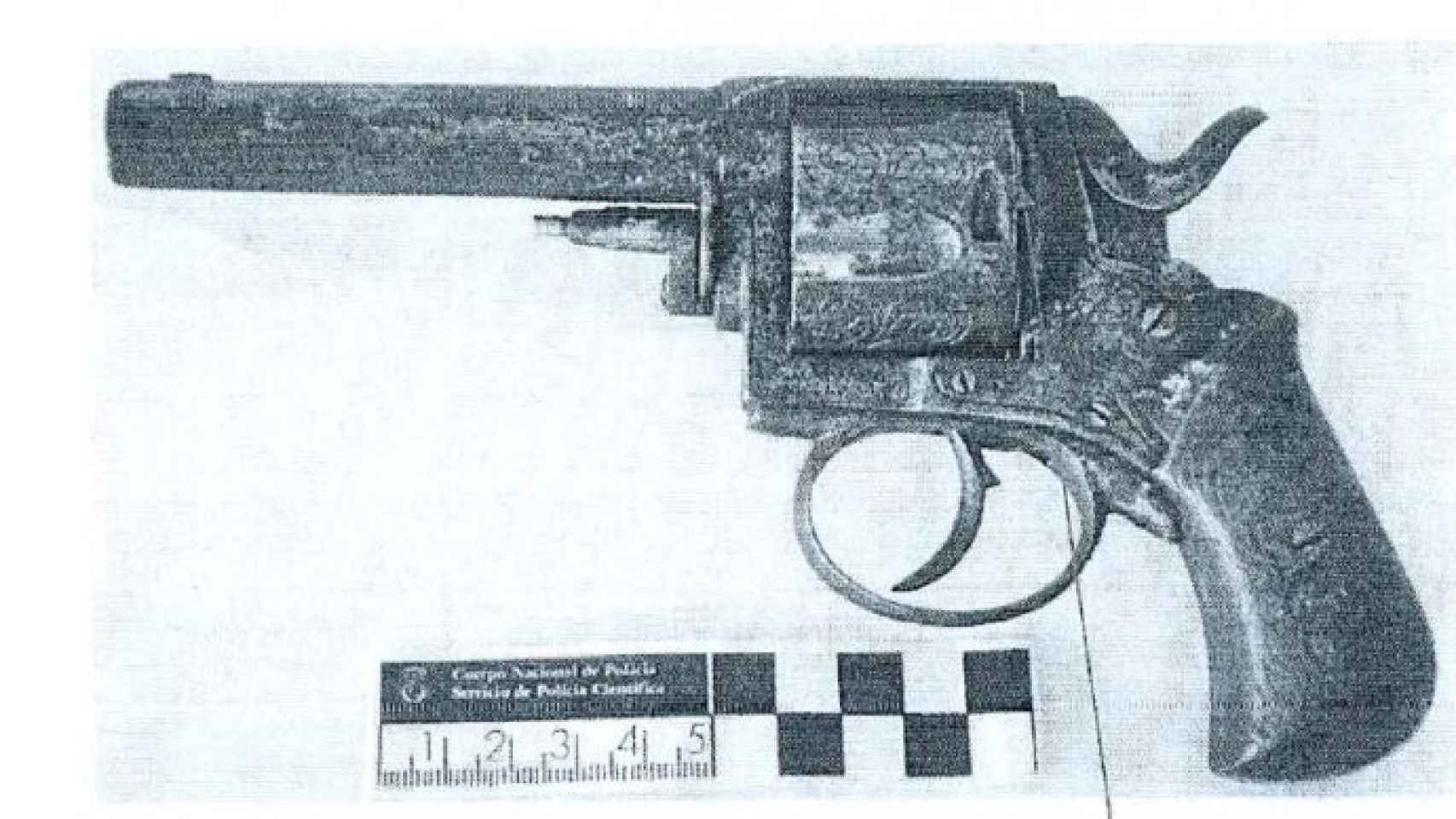 Pistola que usó Enrique Olivares el día del asalto a la familia del extesorero del PP.