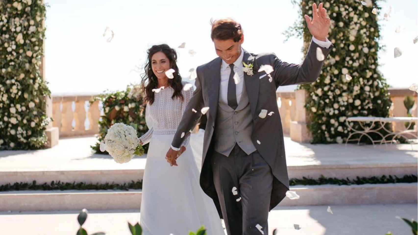 El vestido de novia de Xisca Perelló ya está a la venta en su primer  aniversario de boda con Rafa Nadal