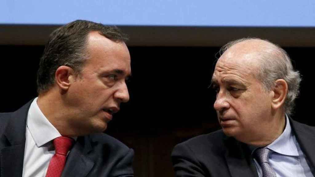 Jorge Fernández Díaz (right) and his former Secretary of State, Francisco Martínez.