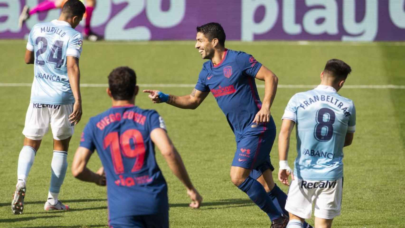 Luis Suárez celebra su gol con el Atlético de Madrid ante el Celta en la jornada 6 de La Liga