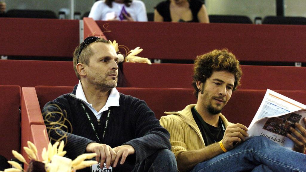 Miguel Bosé y Nacho Palau en una imagen durante su relación sentimental.