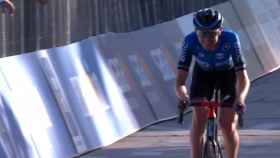Ben O'Connor en su victoria en la etapa 17 del Giro de Italia