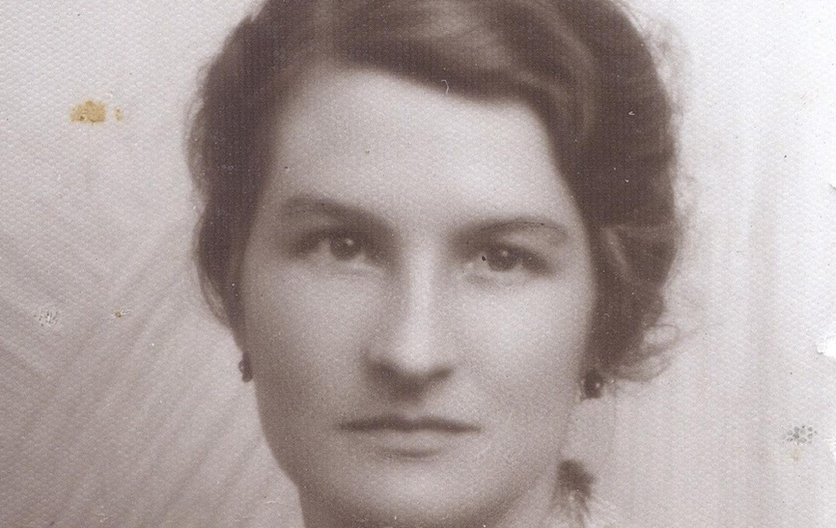 Retrato de Virginia Hall.