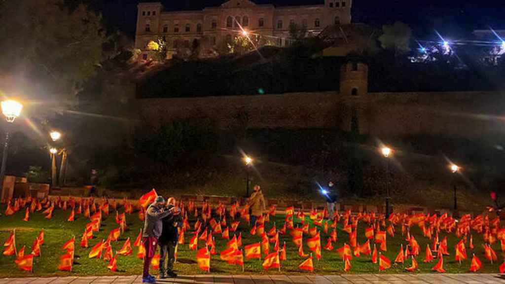 56.000 banderas de España en el Paseo Recaredo de Toledo