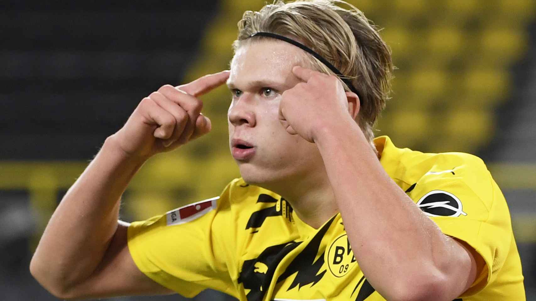 Erling Haaland celebra un gol con el Borussia Dortmund en la temporada 2020/2021