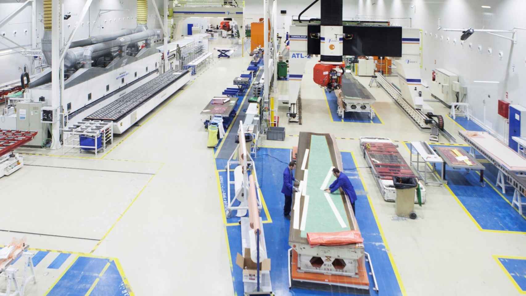 Interior de una de las fábricas de este Tier1 de aereonáutica, que da empleo a más de 700 personas en Castilla y León.