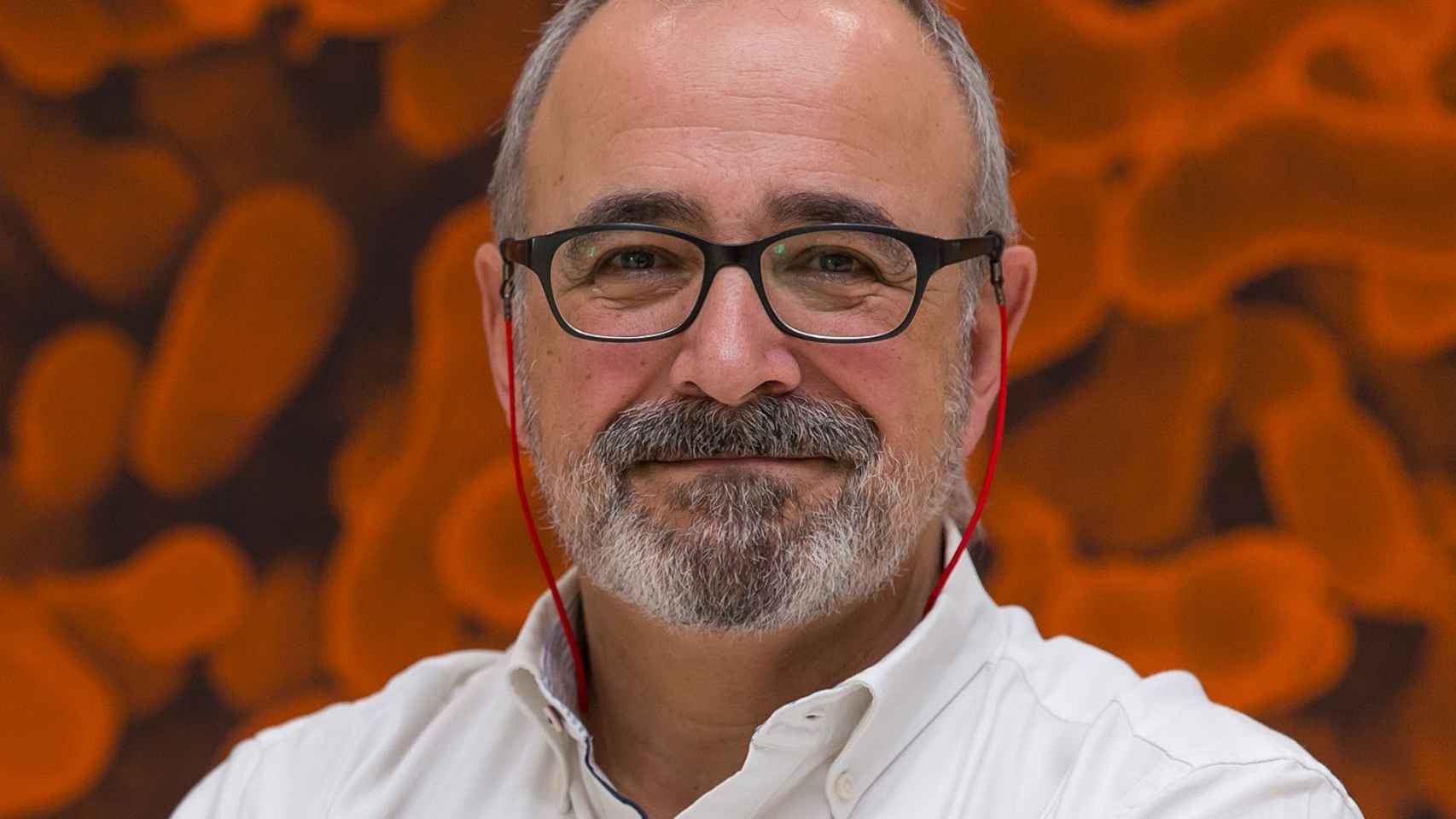 El microbiólogo Ignacio López-Goñi.