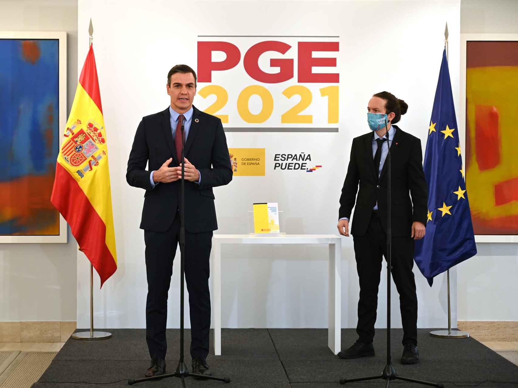 Pedro Sánchez junto a Pablo Iglesias en la presentación del Proyecto de Ley de los PGE 2021.