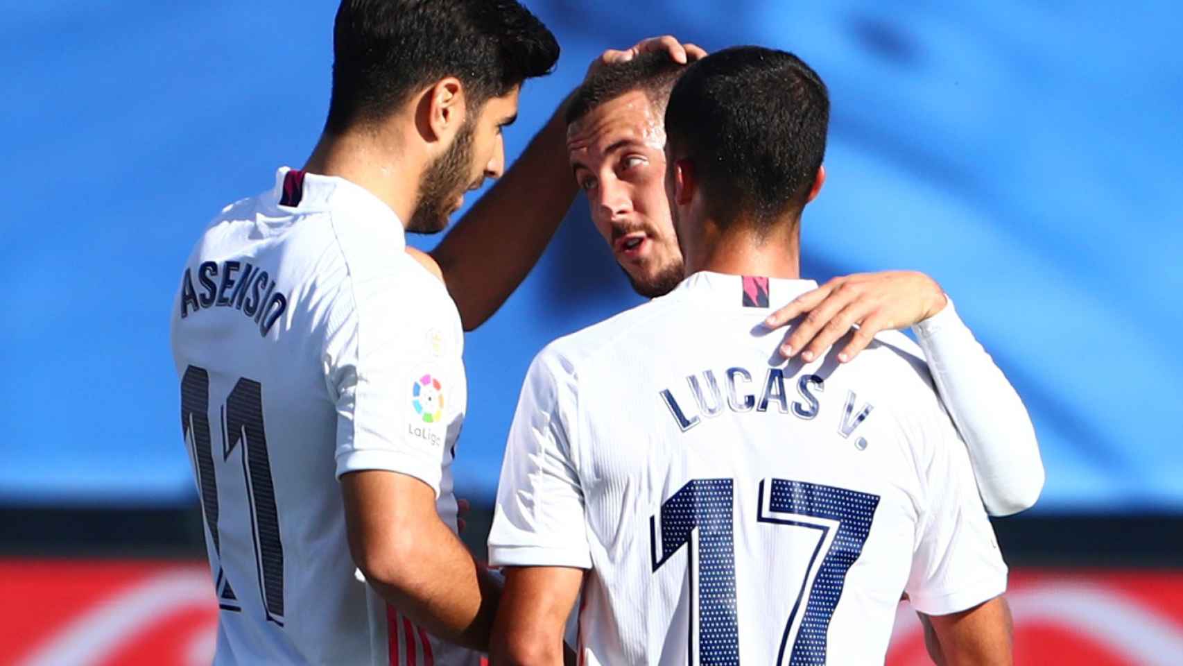 Asensio y Lucas Vázquez felicitan a Hazard por su gol al Huesca