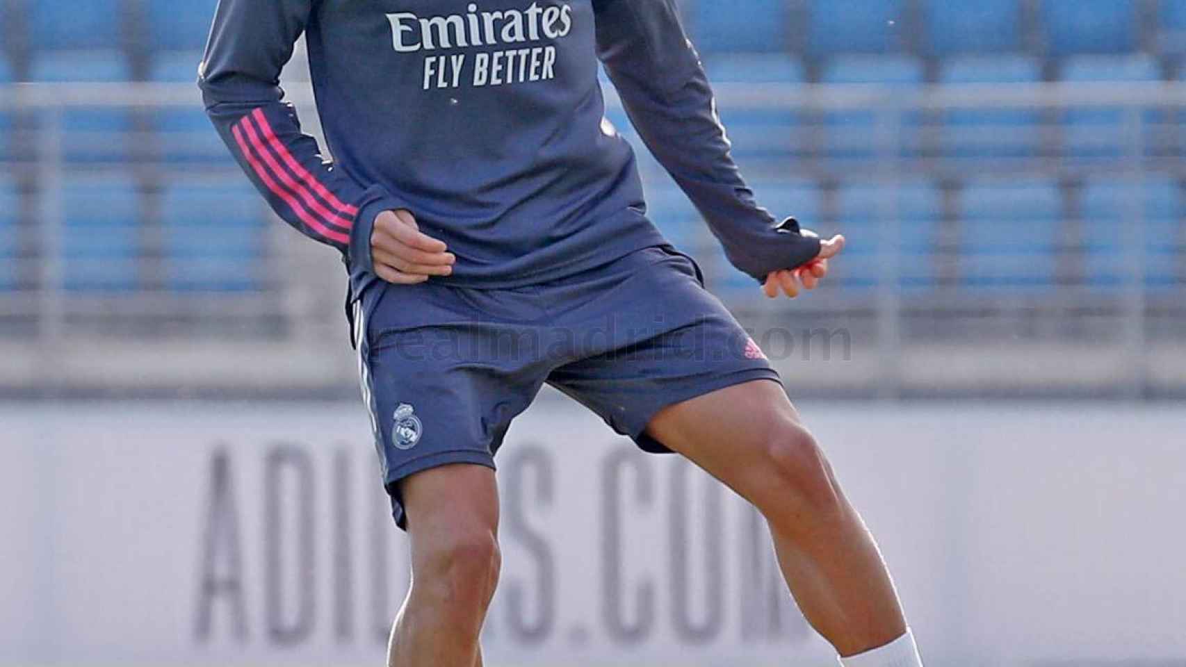 Martin Odegaard, durante el entrenamiento del Real Madrid de este domingo