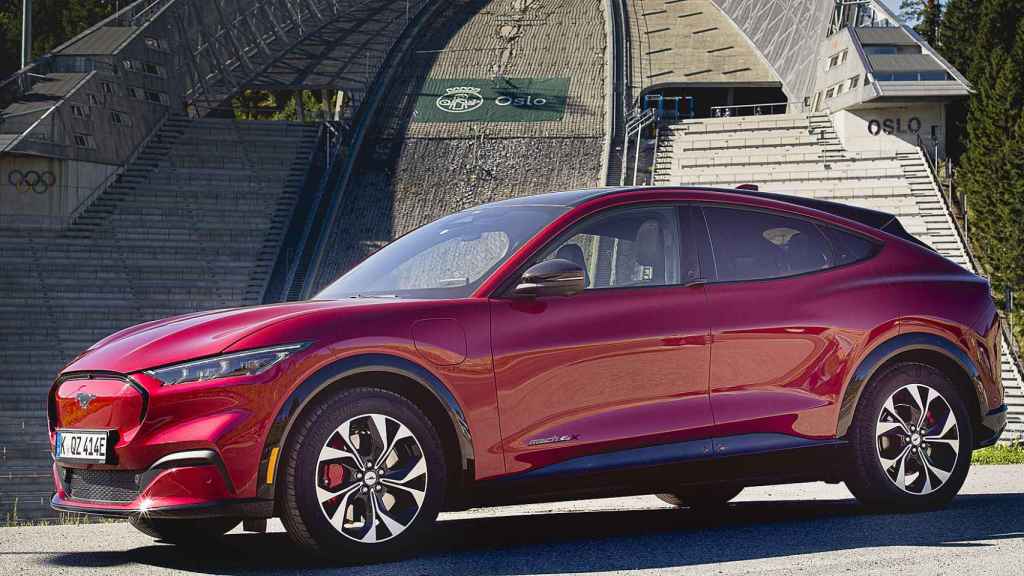 Este SUV 100% eléctrico llegará a los concesionarios en 2021.