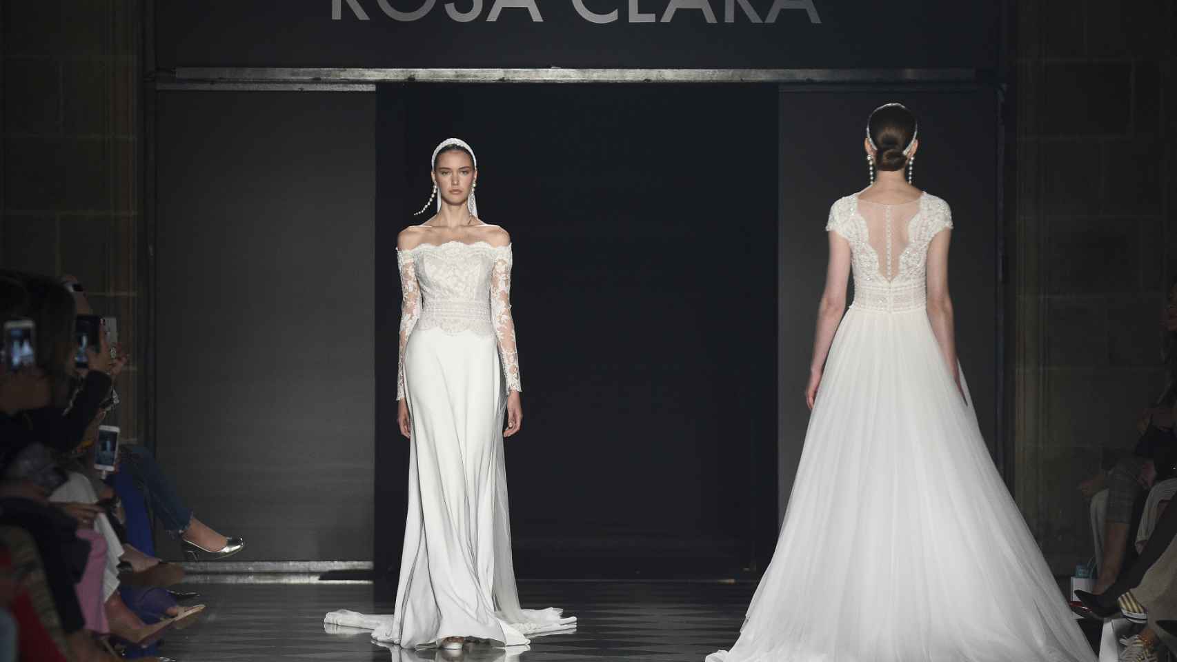 La marca Rosa Clará presenta unos diseños con un estilo muy afianzado y definido.