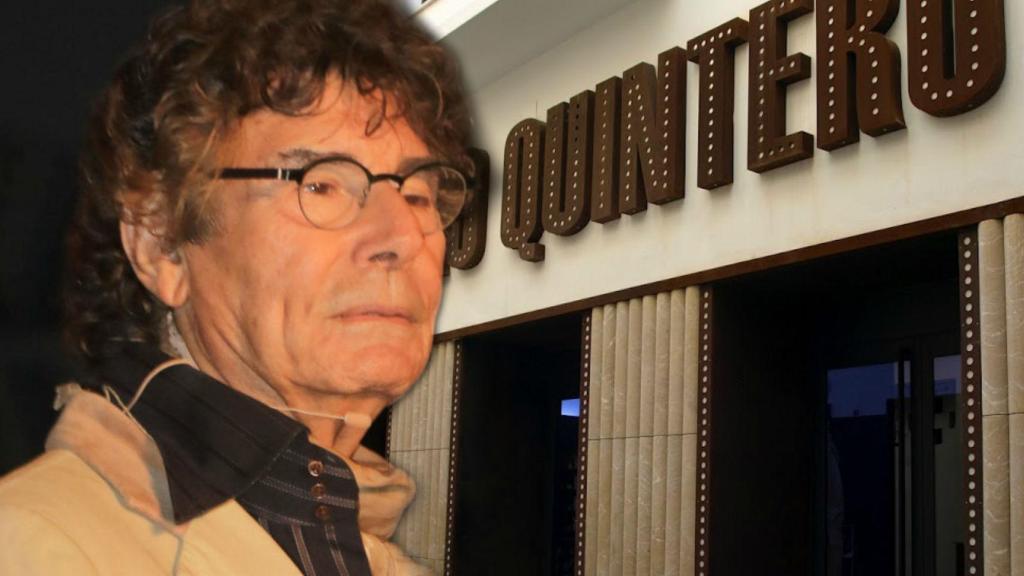 Jesús Quintero junto al que fuera su teatro en montaje de JALEOS.