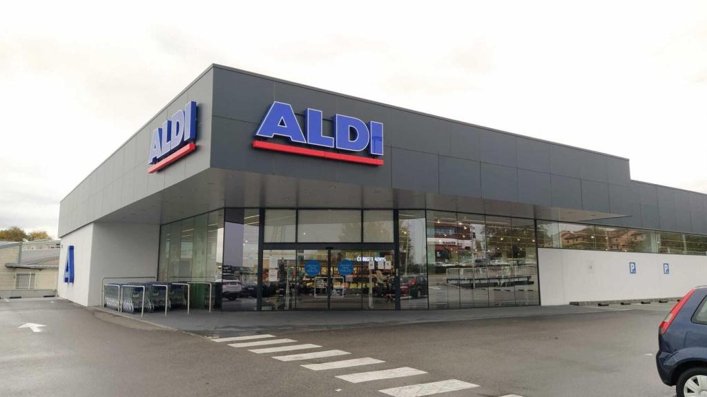 El supermercado Aldi de Villaviciosa de Odón, una de las 320 tiendas que la cadena alemana tiene en España.