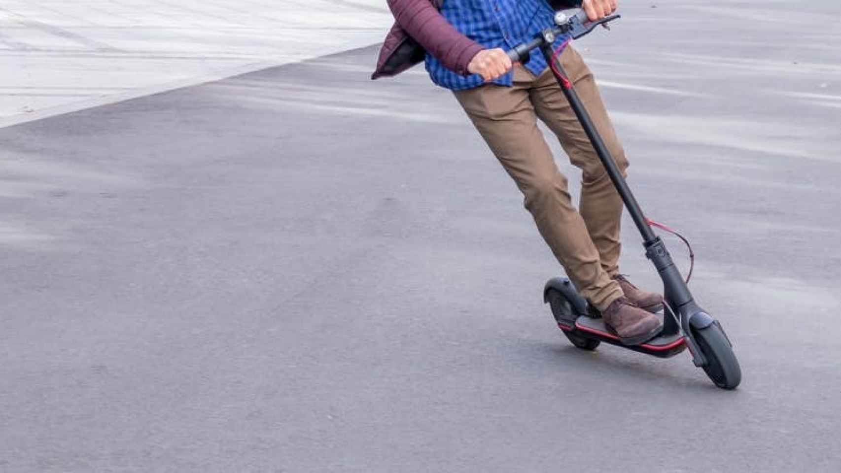 Beneficios de ir en patinete eléctrico al trabajo - Blog Ciclogreen
