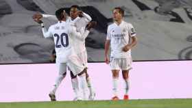 Rodrygo celebra su gol en la Champions League con Vinicius