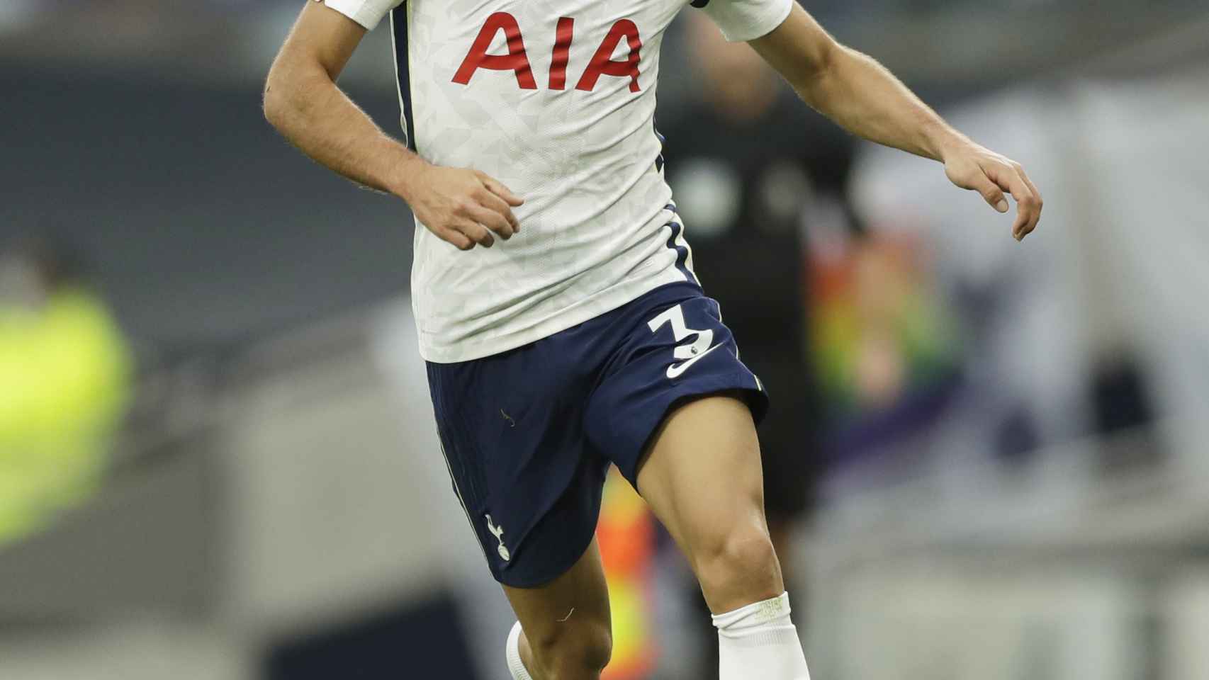 Sergio Reguilón, durante un partido con el Tottenham