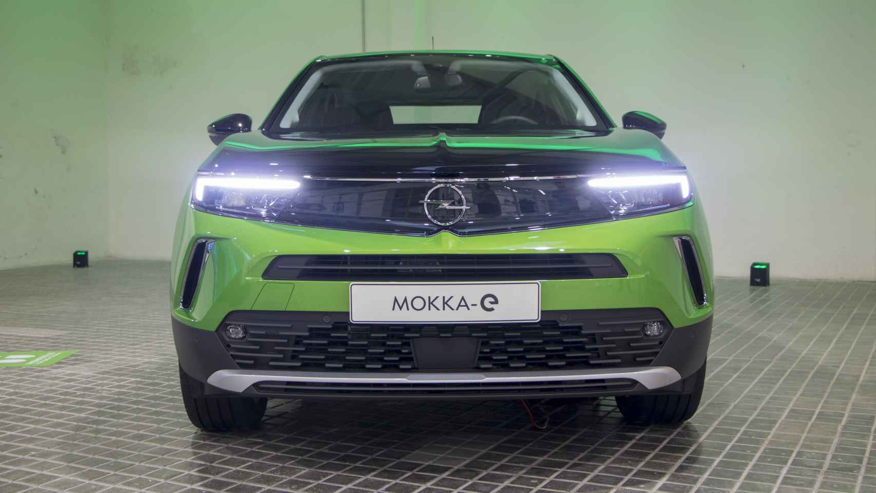 El nuevo Opel Mokka entra a competir en el segmento de los SUV urbanos.