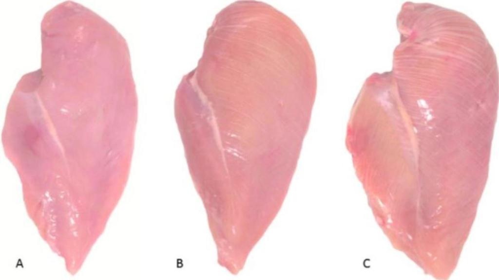 Por qué tienes que evitar el pollo del súper que tenga rayas blancas