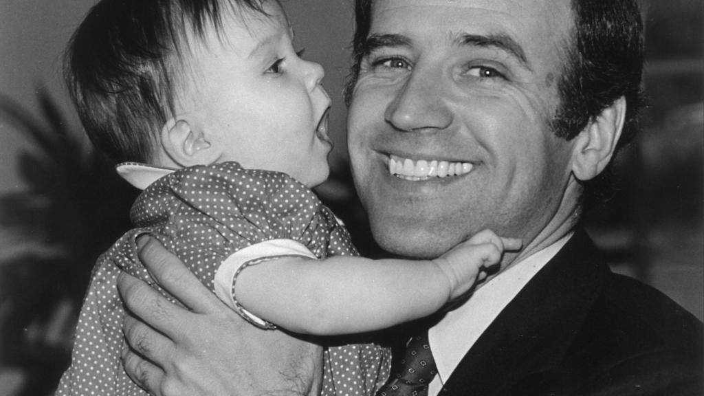 Joe Biden con Ashley, la hija fruto de su matrimonio con Jill.