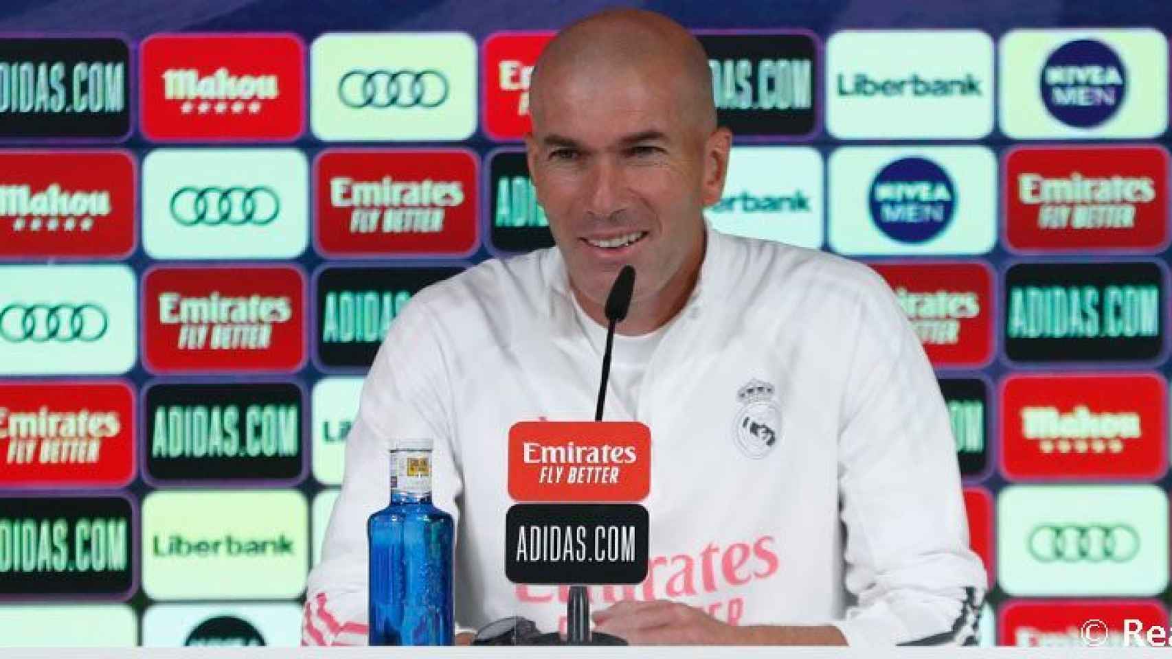 Zidane: Le pude decir a Maradona que ha sido la hostia como jugador