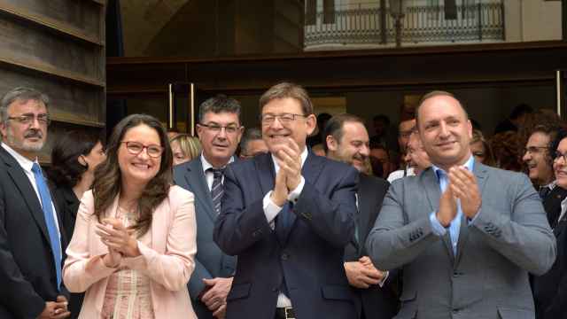Mónica Oltra, Ximo Puig y Rubén Martínez Dalmau, líderes del tripartito valenciano. EE