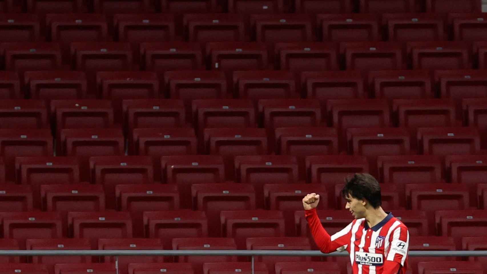Joao Félix, celebrando un gol con el Atlético de Madrid con las gradas del Wanda Metropolitano vacías