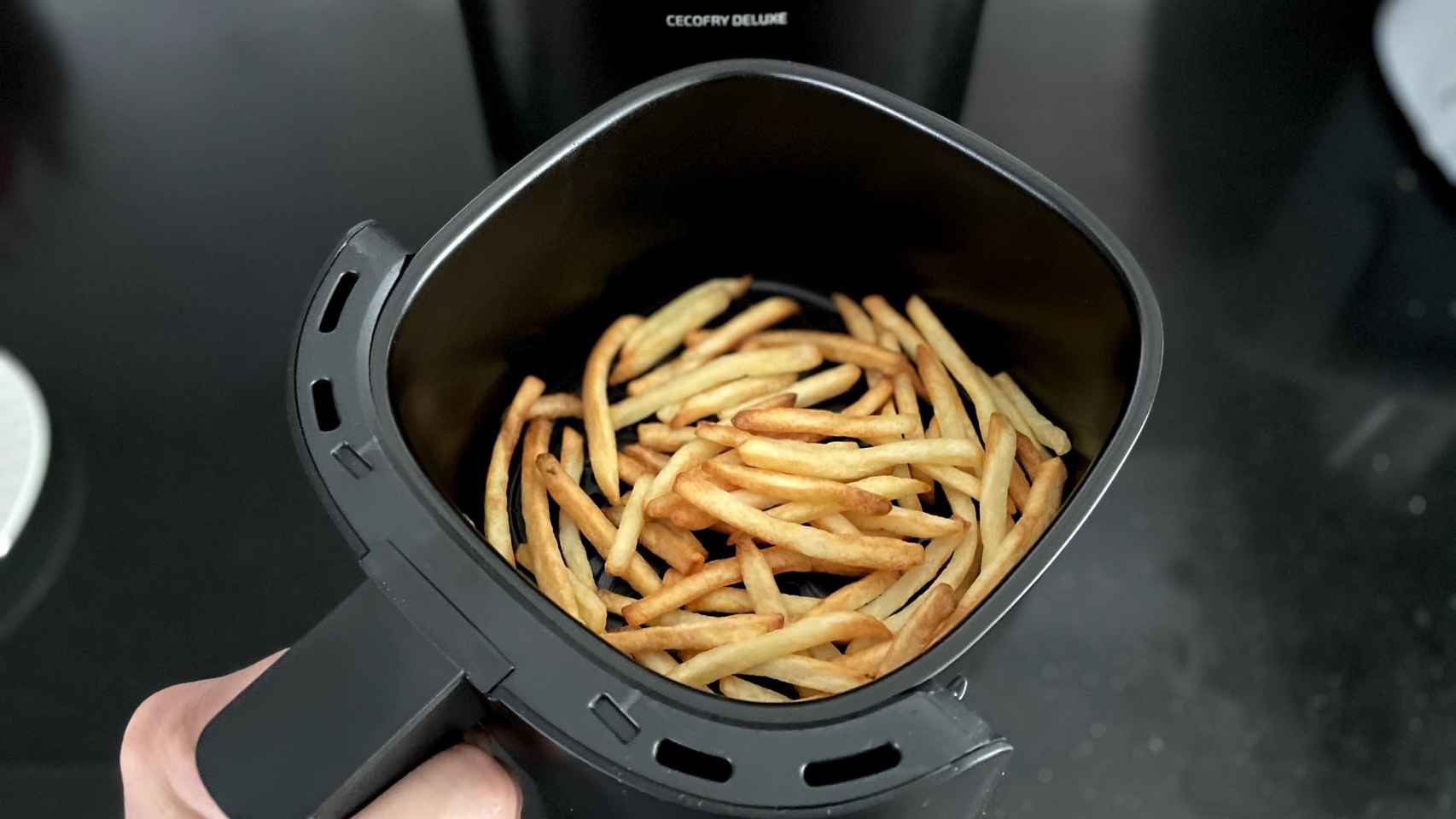 templo Persuasivo montar Patatas fritas en freidora sin aceite: receta más sana y con menos calorías