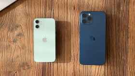 iPhone 12 mini (izquierda) comparado con un iPhone 12 Pro Max