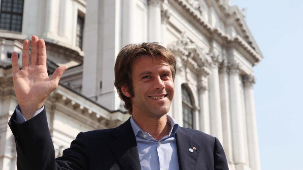 Emanuele Filiberto de Saboya, haciendo vida política en Italia.