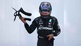 Hamilton en el paddock del GP de Turquía