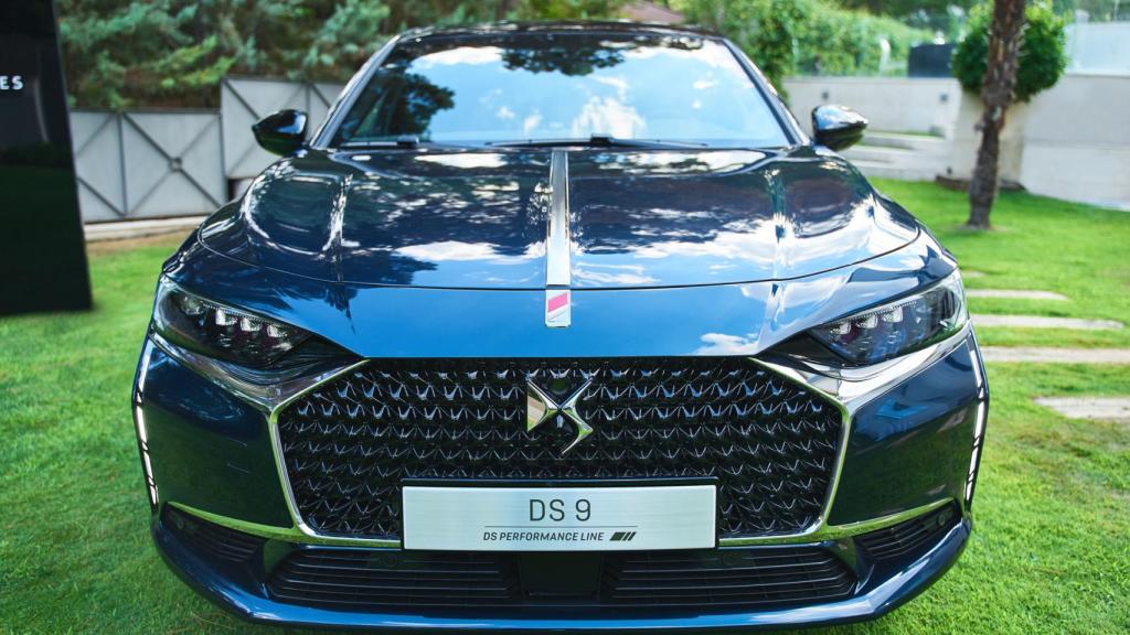 Este nuevo DS 9 es una berlina con cerca de cinco metros de longitud.