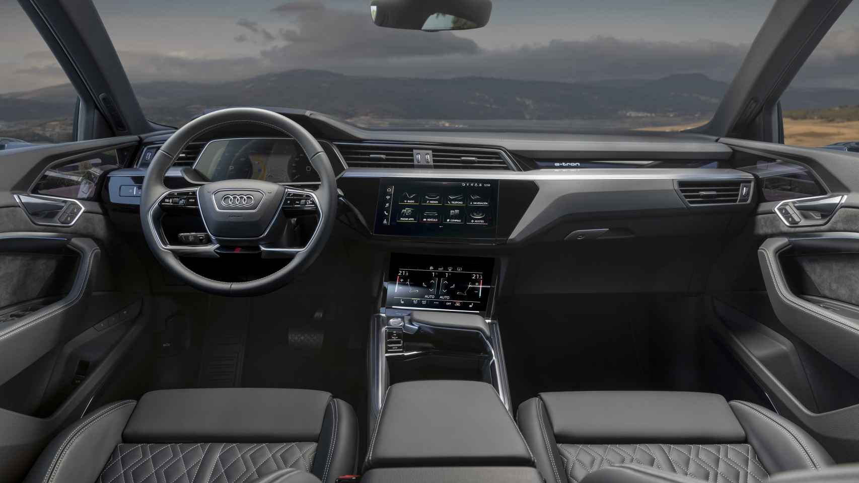 El interior del Audi e-tron Sportback destaca por su calidad.