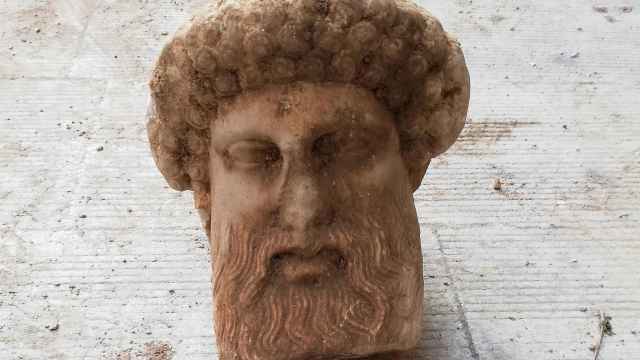 La cabeza del dios Hermes.